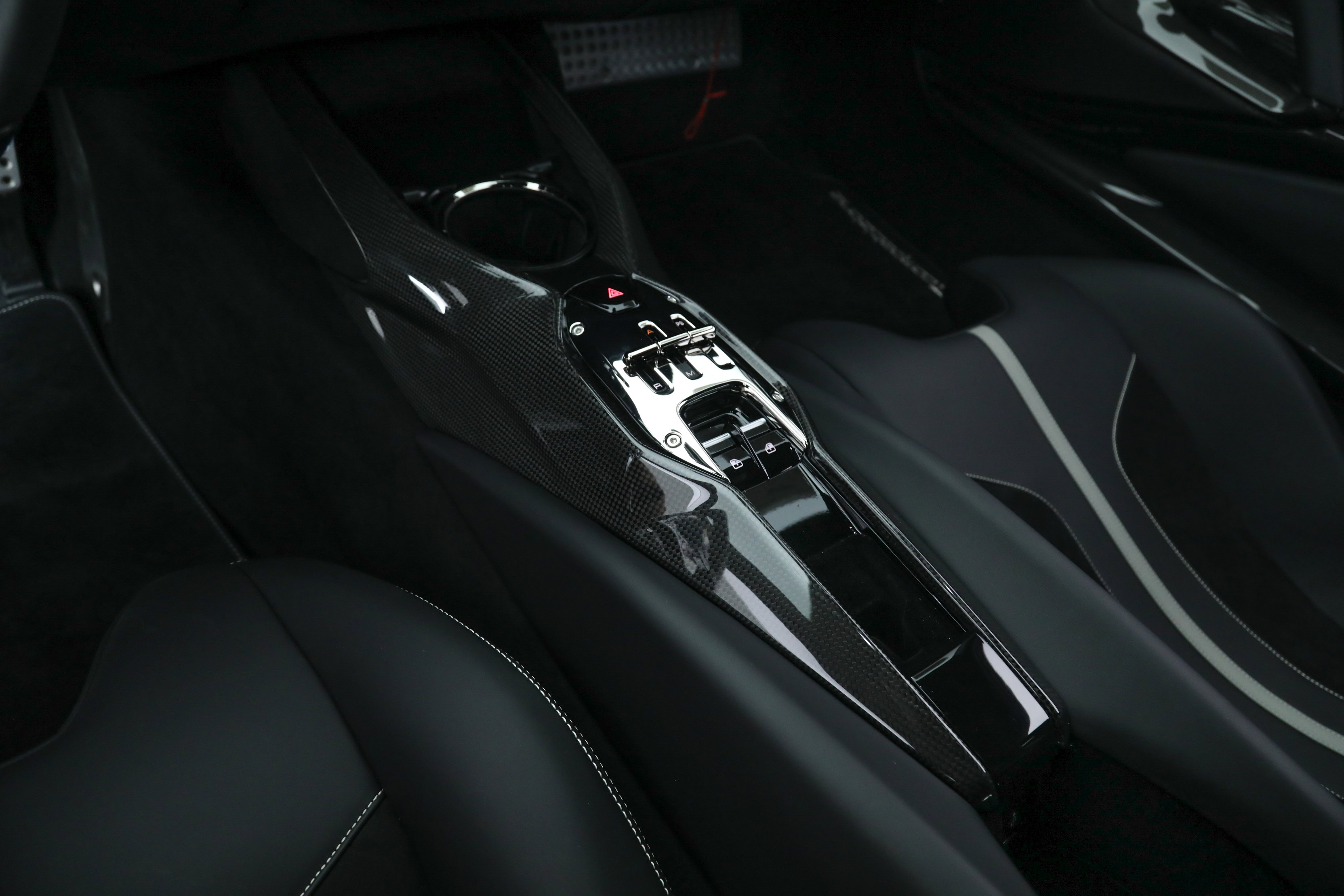 2024 Ferrari 812 Competizione photo 52