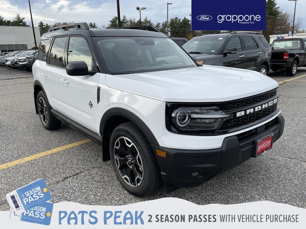 2025 Ford Bronco Sport Outer Banks's photo