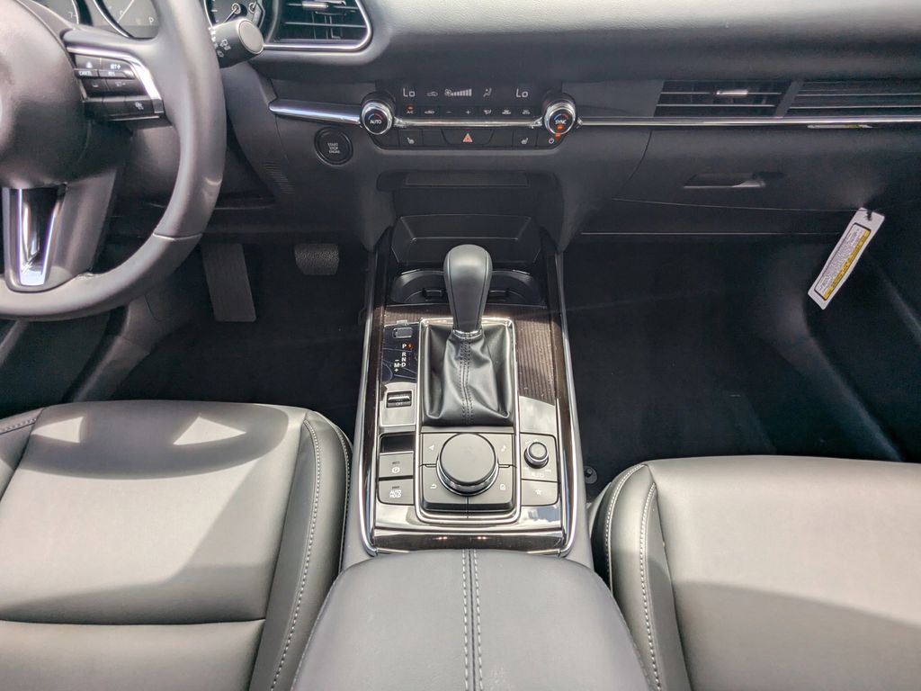 2025 Mazda CX-30 2.5 S Preferred photo 18