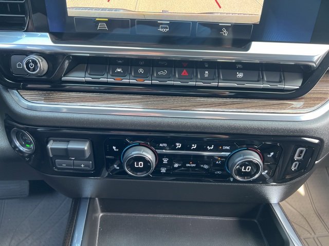2025 Chevrolet Silverado 1500 RST photo 17
