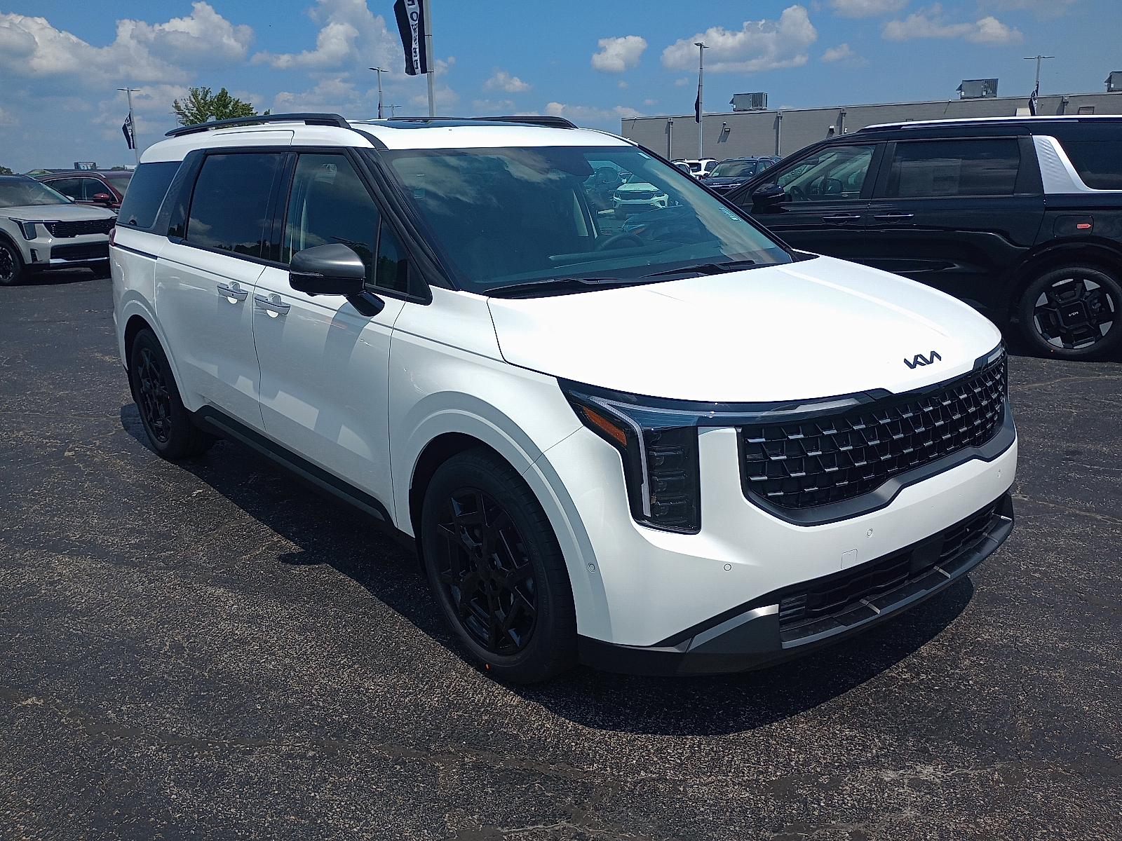 2026 Kia Carnival SX Prestige's photo