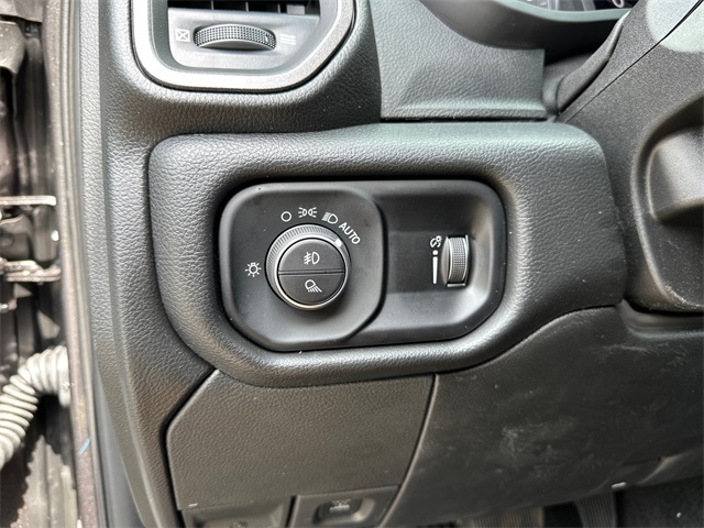 2025 Ram 2500 Tradesman photo 27