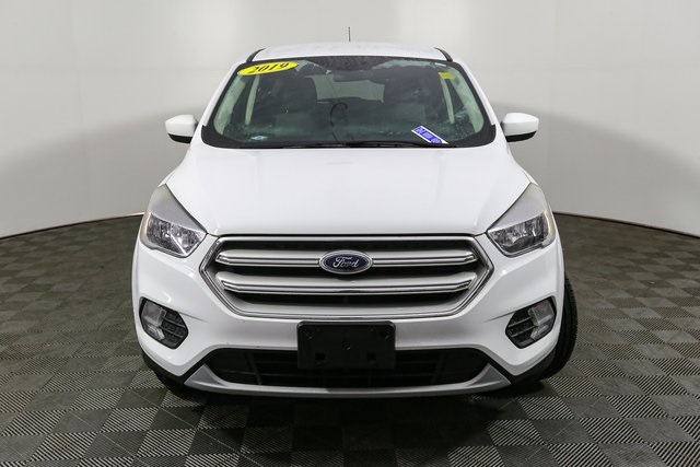 2019 Ford Escape SE photo 3
