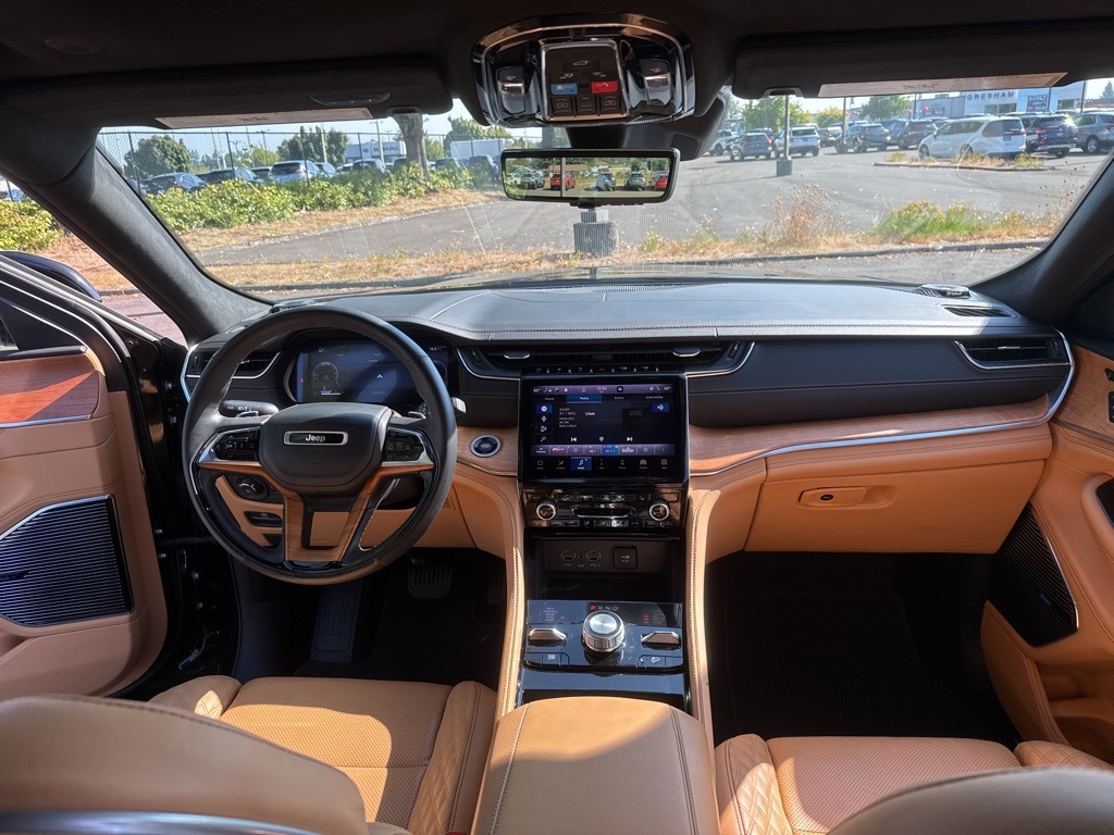 2021 Jeep Grand Cherokee L Summit Reserve photo 38