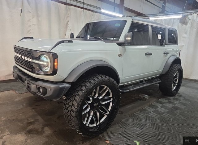 2023 Ford Bronco 4-Door Wildtrak's photo