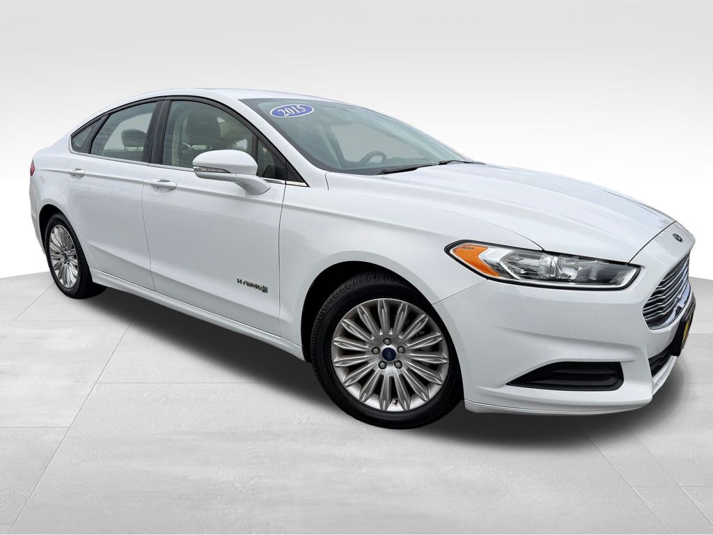 2015 Ford Fusion Hybrid SE
