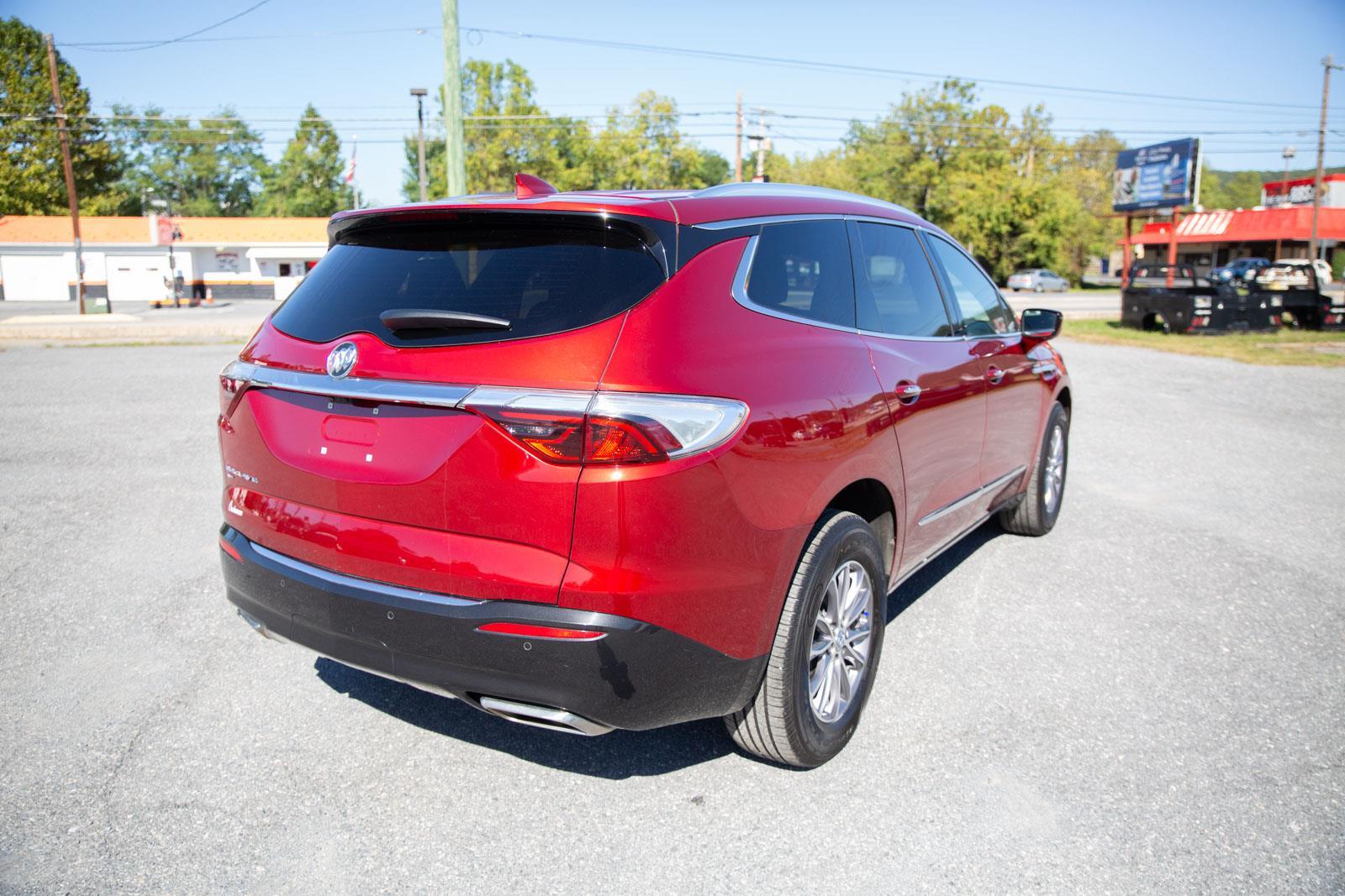 2024 Buick Enclave Premium photo 3