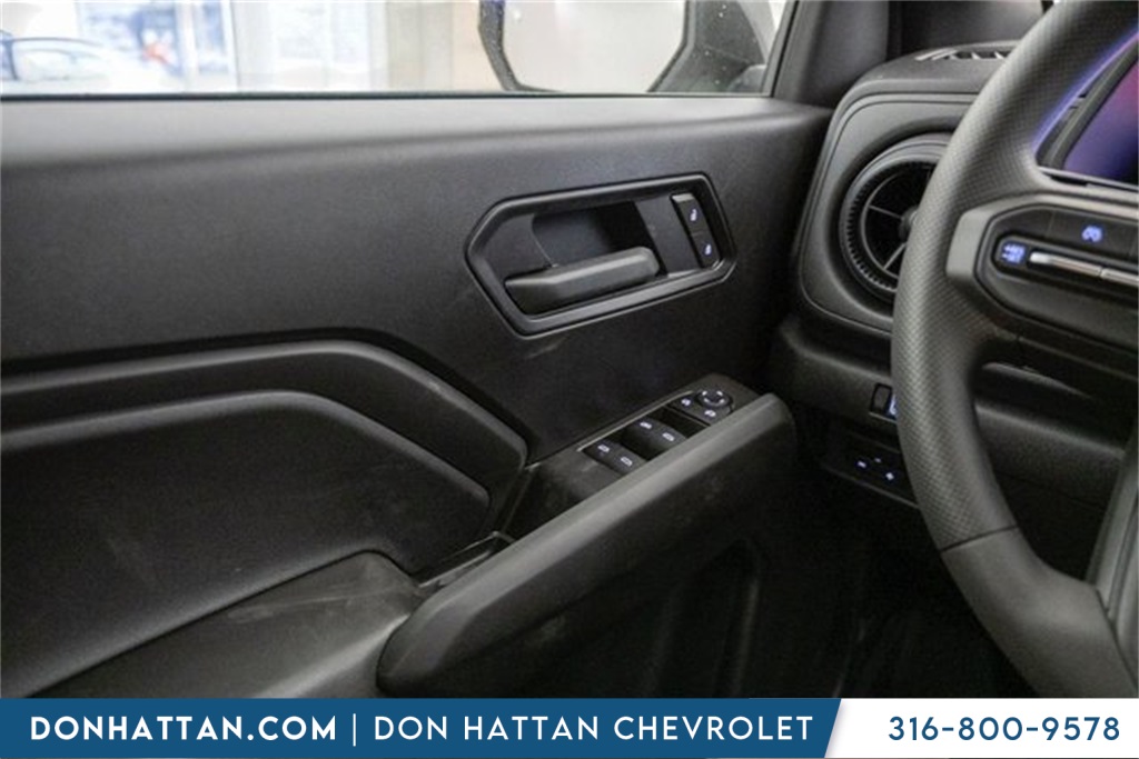 2026 Chevrolet Colorado Trail Boss photo 18