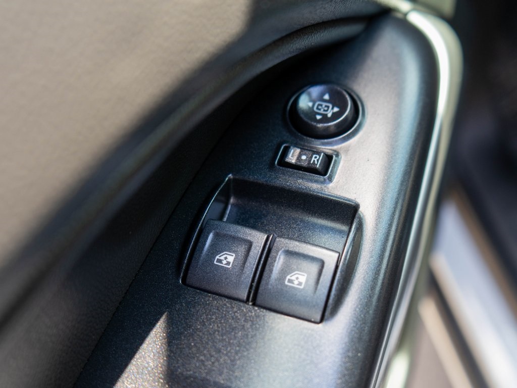 2022 Chevrolet Colorado LT photo 16