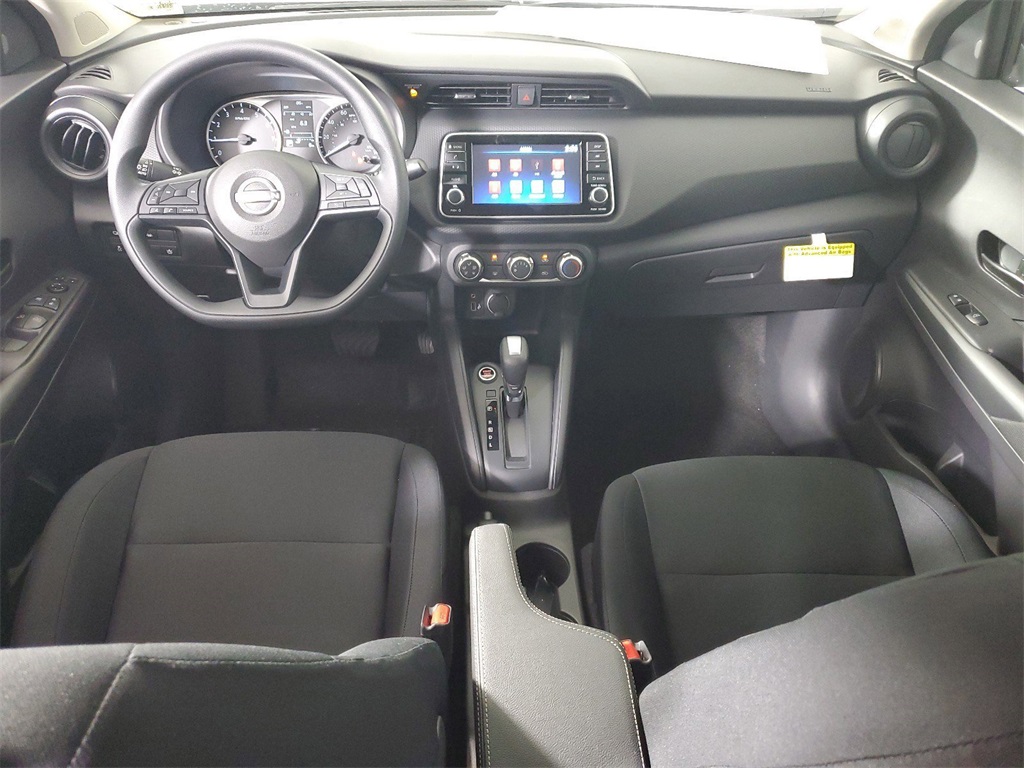 2024 Nissan Kicks S photo 9