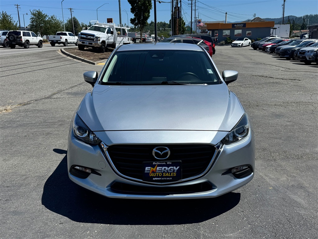 2018 Mazda Mazda3 Touring photo 2