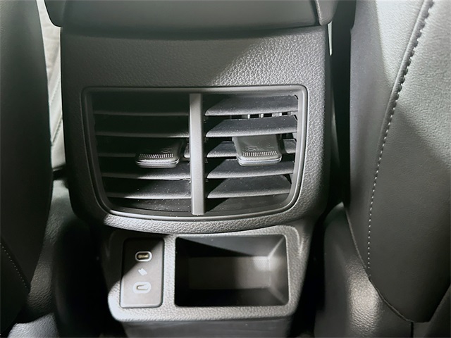 2024 Kia Seltos X-Line photo 23