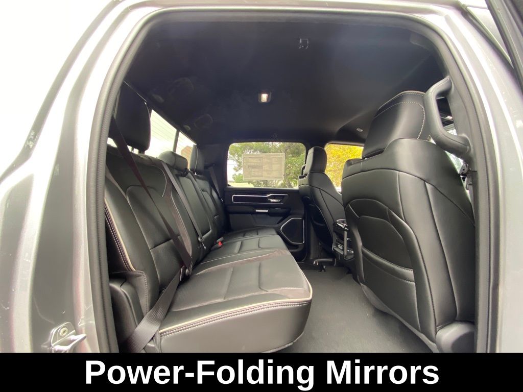2022 Ram 1500 Laramie photo 17