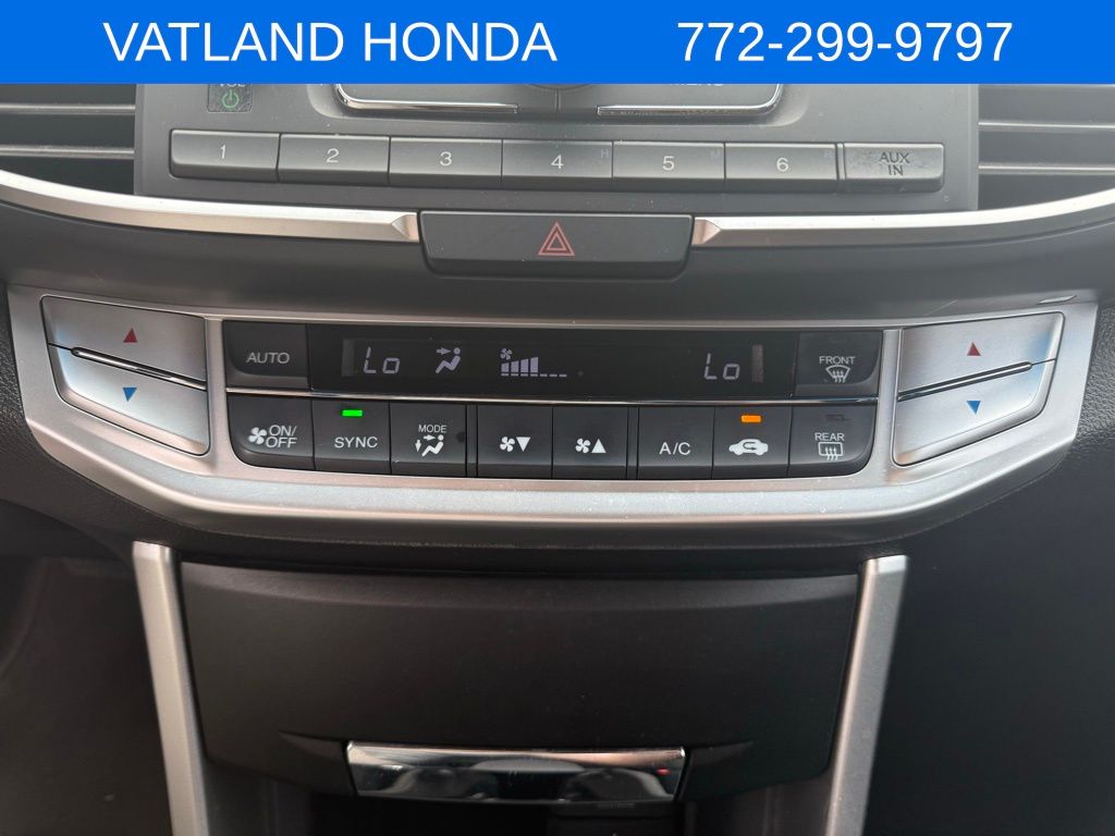 2014 Honda Accord photo 25