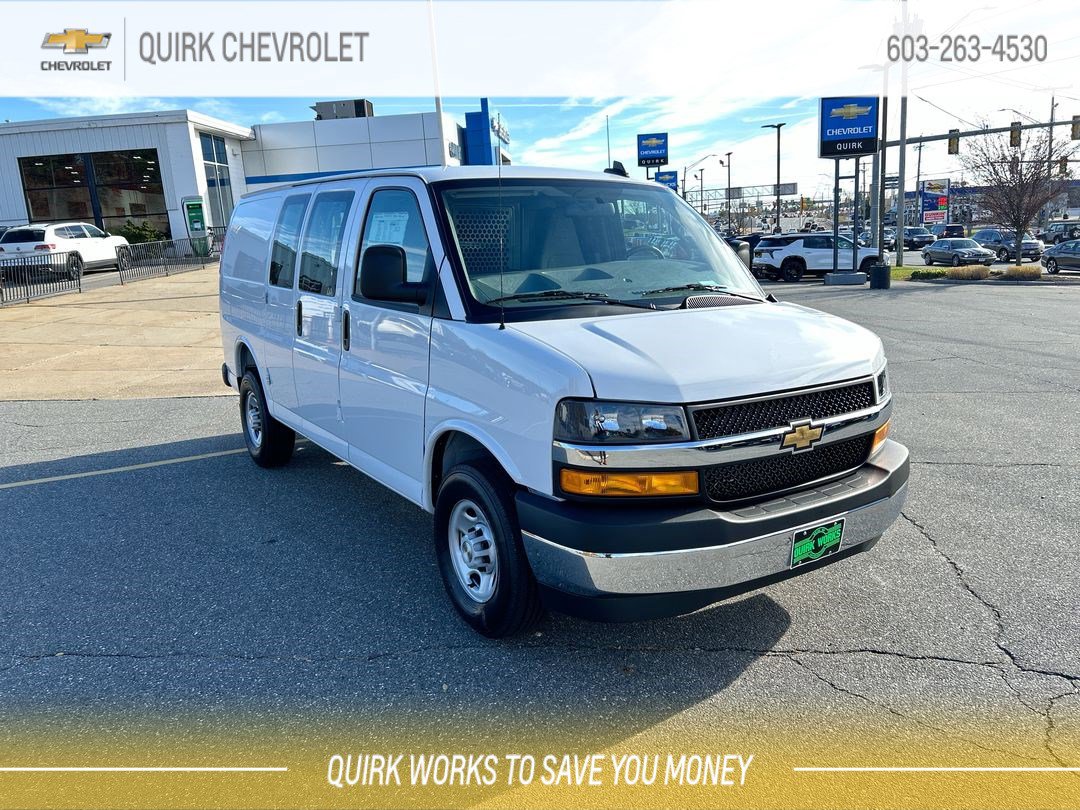2025 Chevrolet Express Cargo Work Van's photo