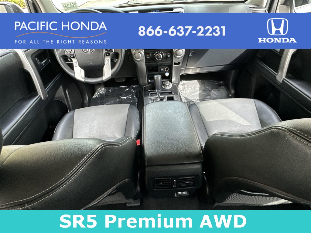 2020 Toyota 4Runner SR5 Premium photo 25
