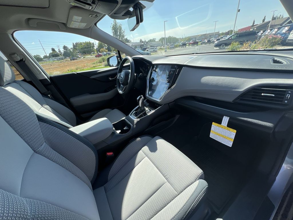 2025 Subaru Outback Premium photo 24