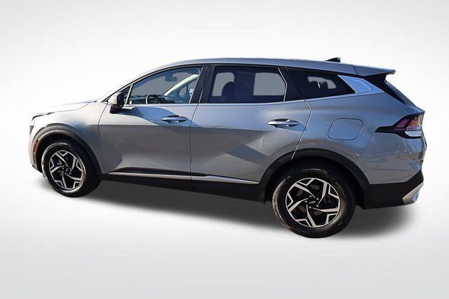 2023 Kia Sportage LX photo 4