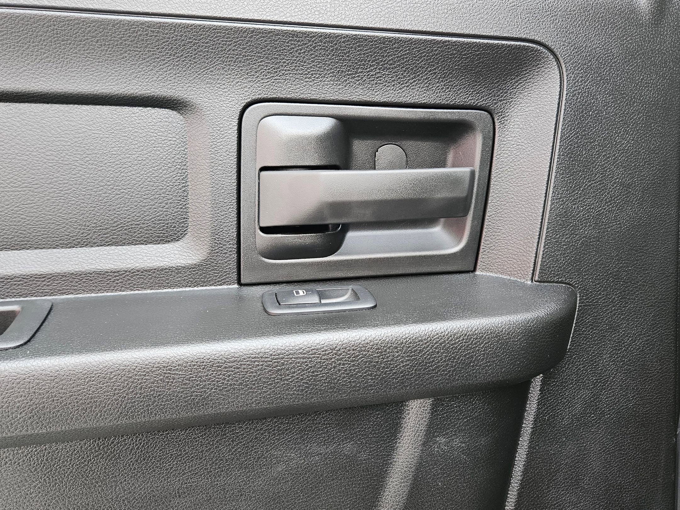 2024 Ram 2500 Tradesman photo 22