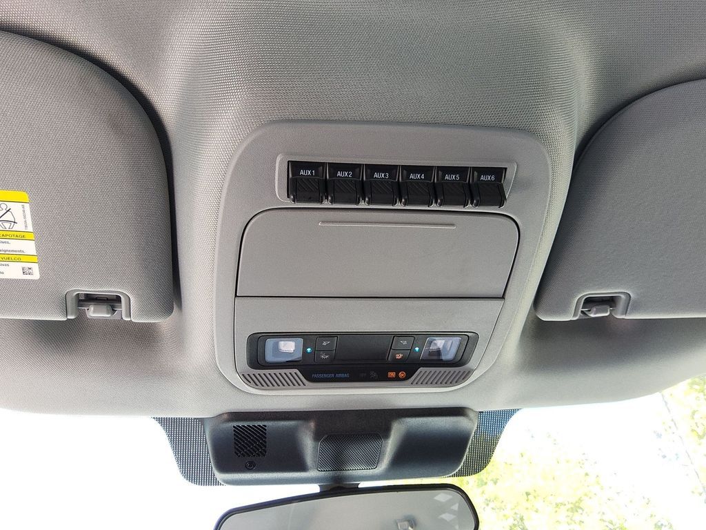 2024 Ford F-550 photo 13