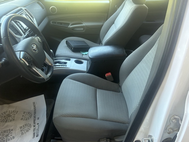 2015 Toyota Tacoma Base photo 16