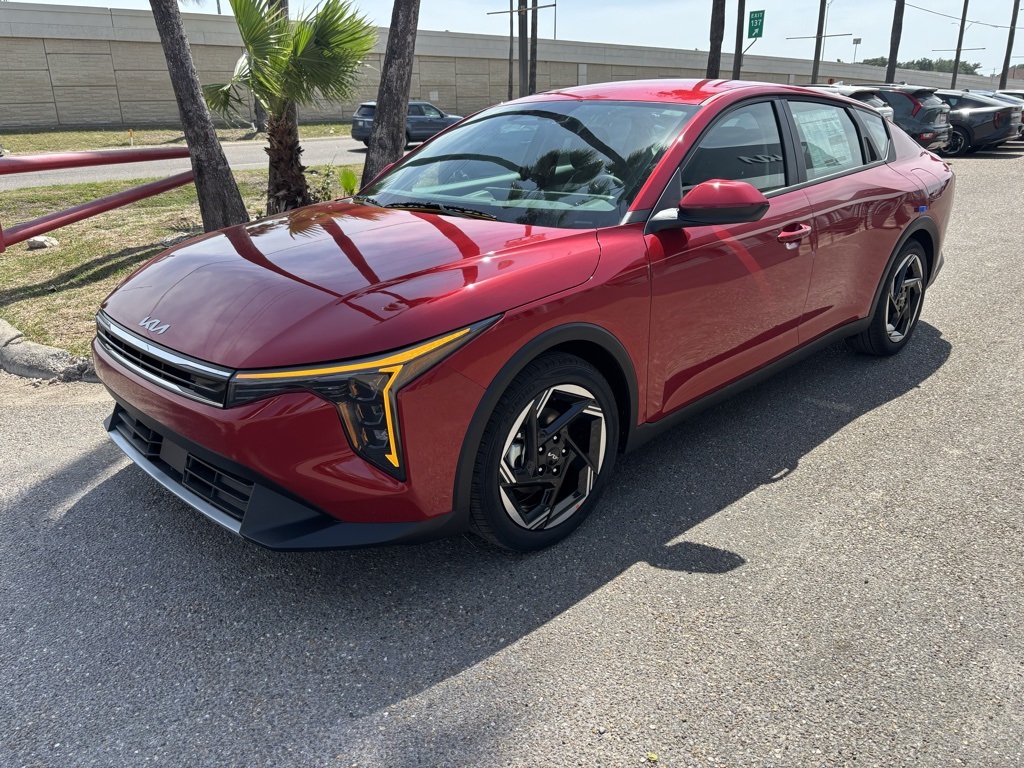 2025 Kia K4 EX photo 3