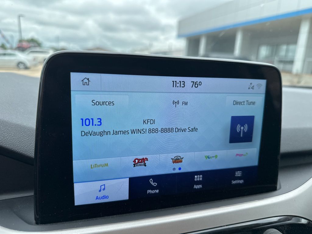 2022 Ford Escape SE photo 5
