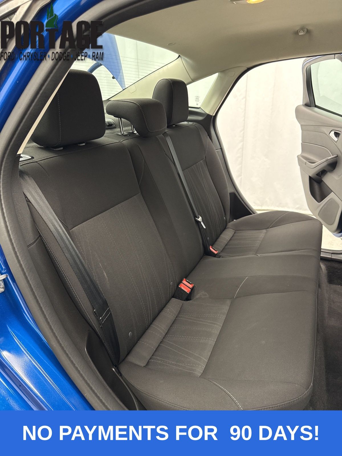 2018 Ford Focus SE photo 24