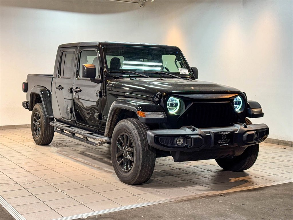 2022 Jeep Gladiator Altitude photo 3
