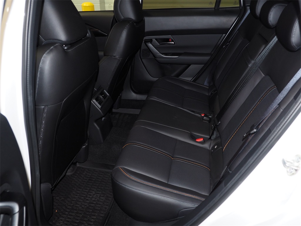 2025 Mazda CX-50 2.5 Premium Plus photo 4