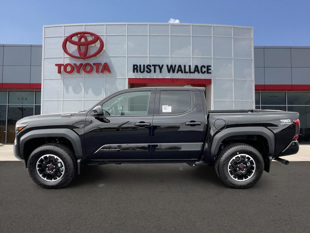 2025 Toyota Tacoma TRD Off Road's photo