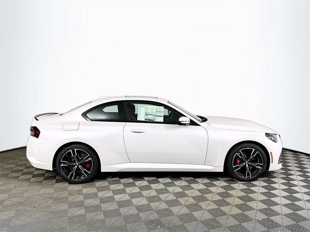 2025 Bmw 230i 230i xDrive photo 4