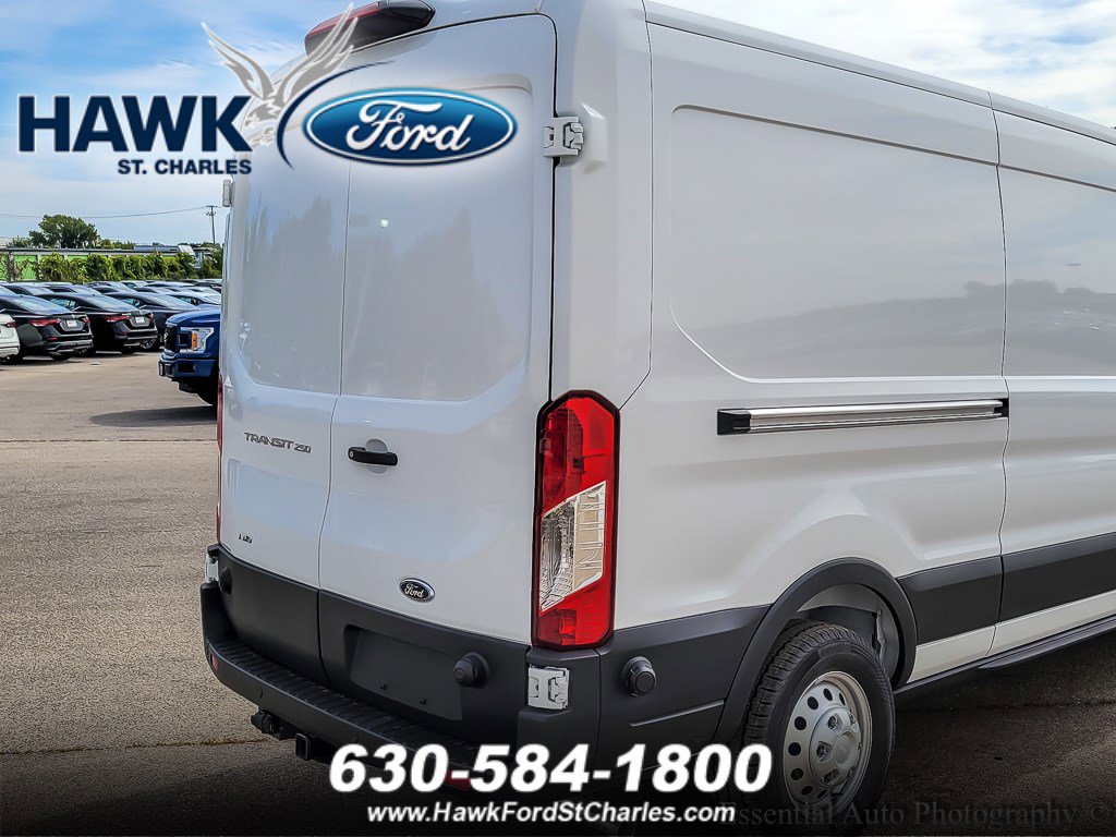 2025 Ford Transit photo 4