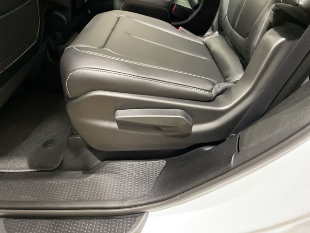 2025 Jeep Grand Cherokee Limited photo 43