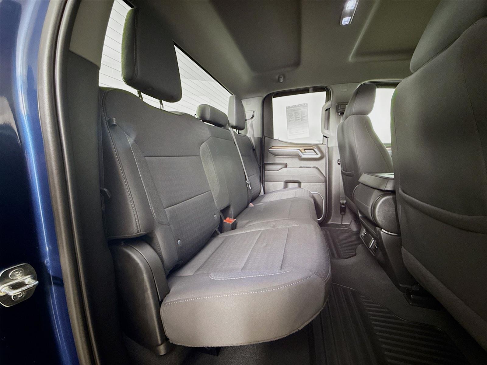 2022 Chevrolet Silverado 1500 LT photo 26