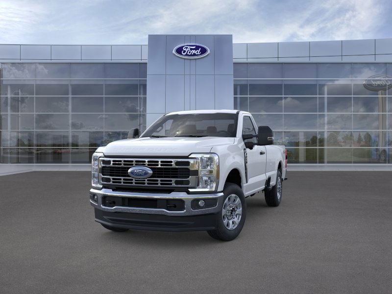 2025 Ford F-250 XLT photo 2