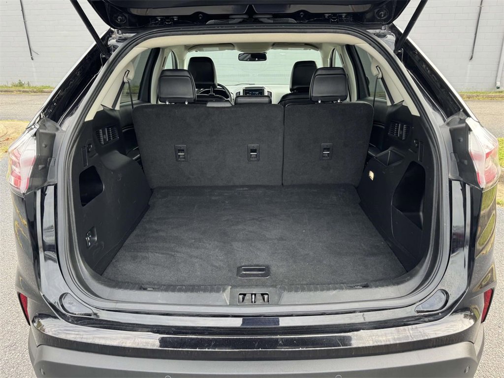 2024 Ford Edge SEL photo 12