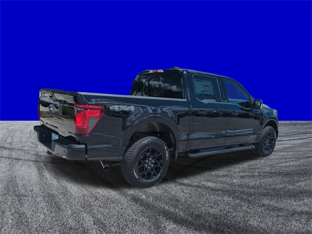 2025 Ford F-150 XLT photo 2