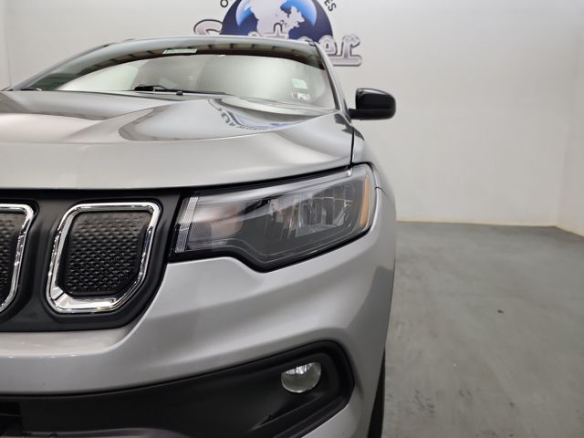 2022 Jeep Compass Latitude photo 33