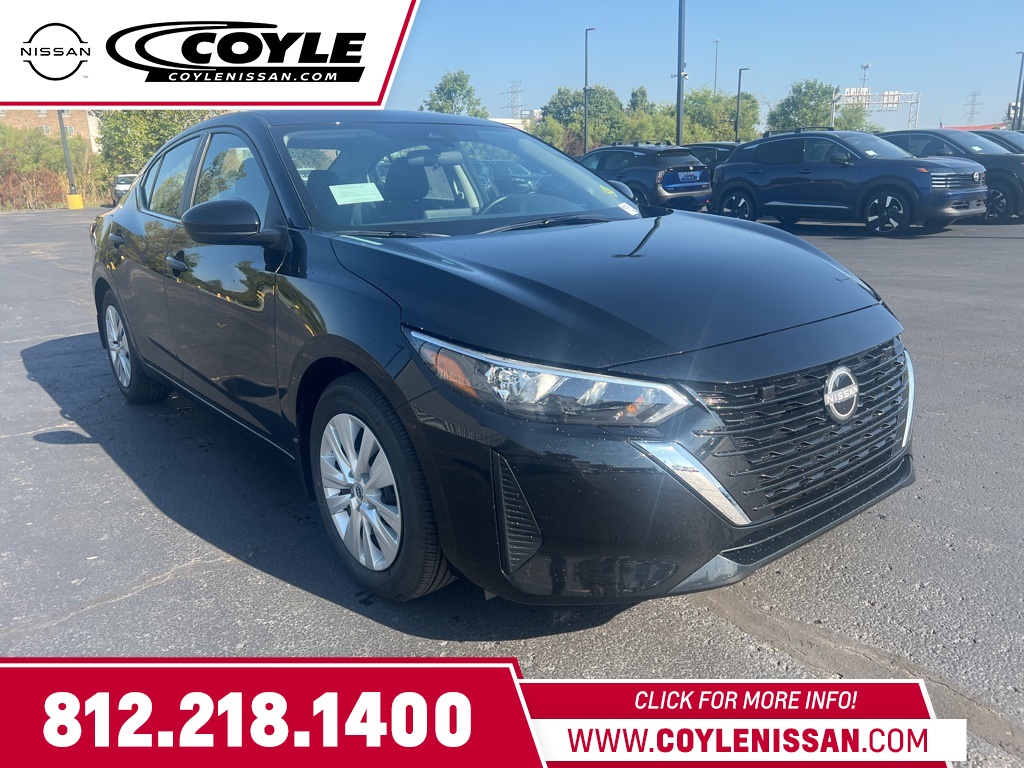 2025 Nissan Sentra S's photo