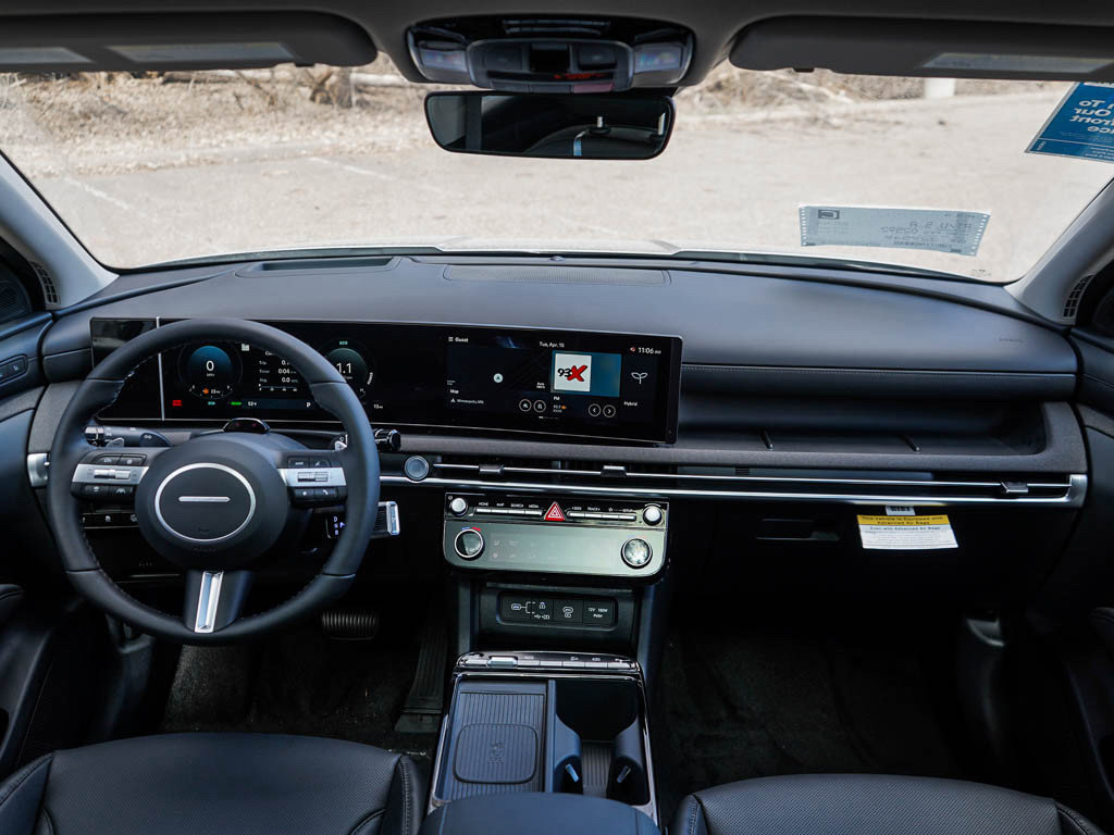2025 Hyundai Tucson Hybrid Limited photo 11