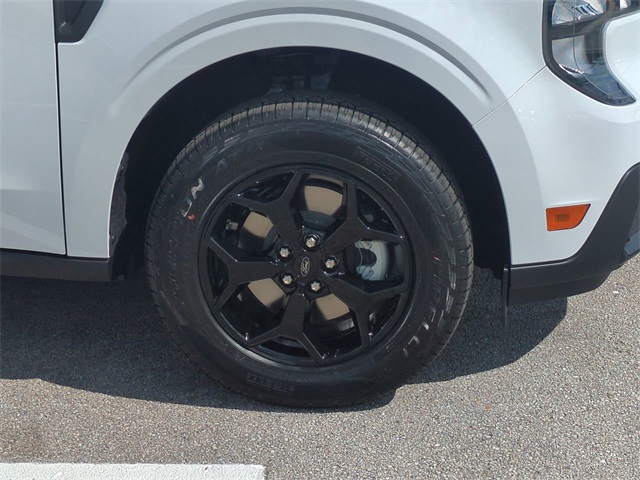 2025 Ford Maverick XLT photo 9