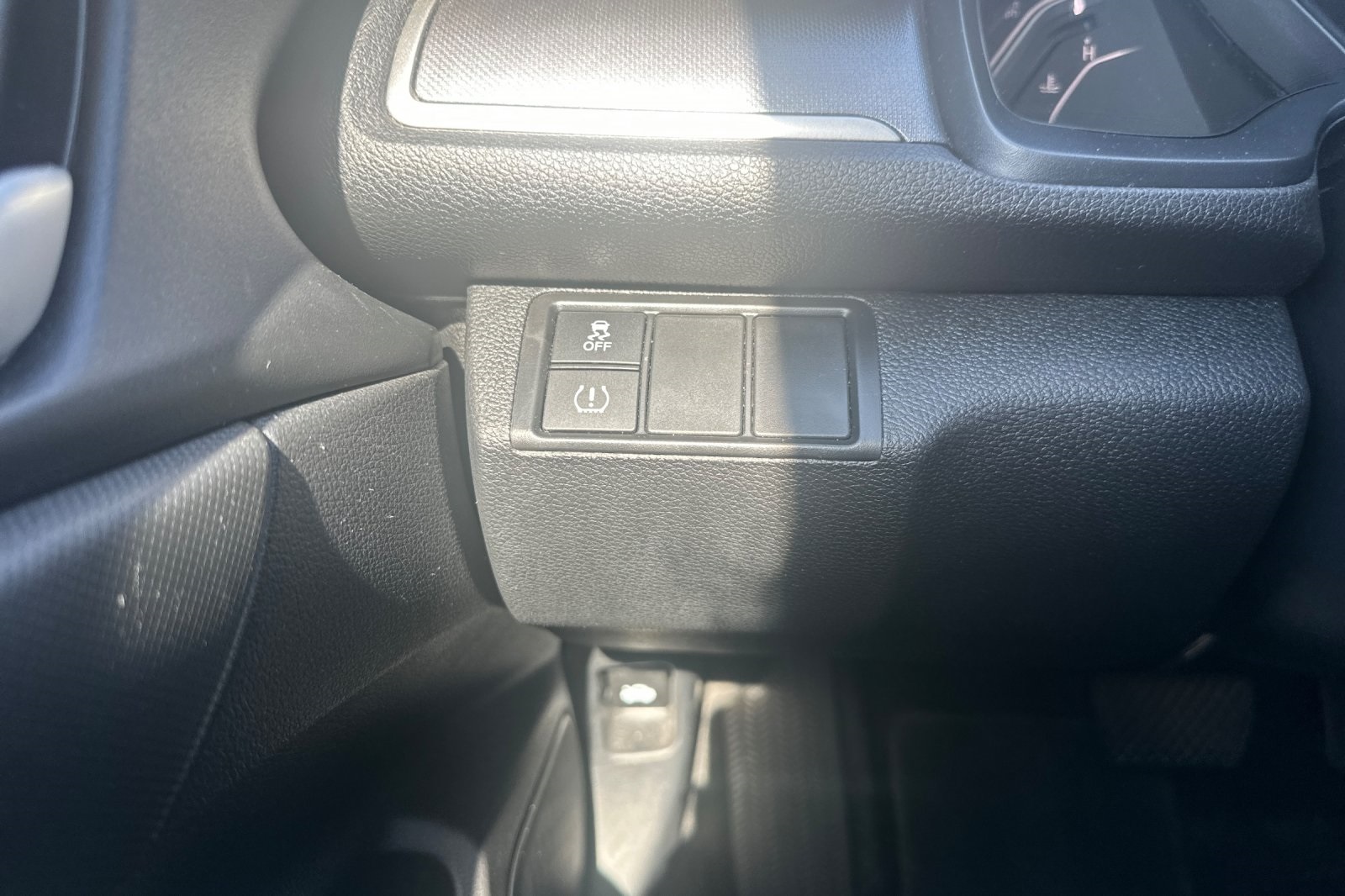 2018 Honda Civic LX photo 32