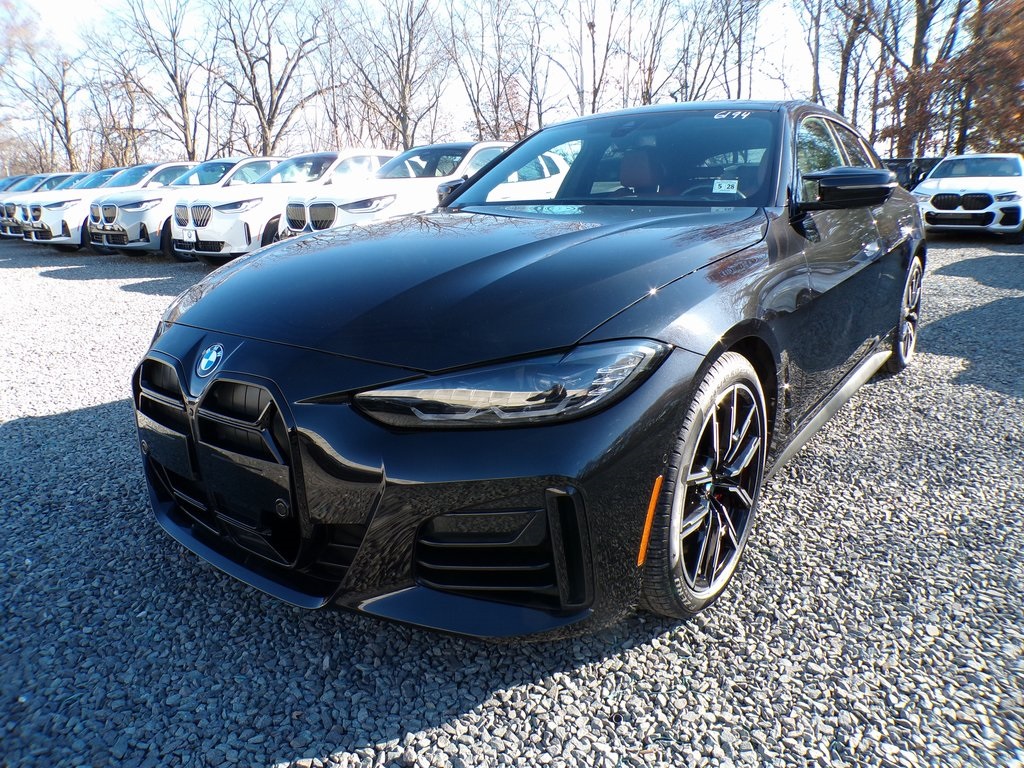 2024 BMW 4 Series M440i's photo