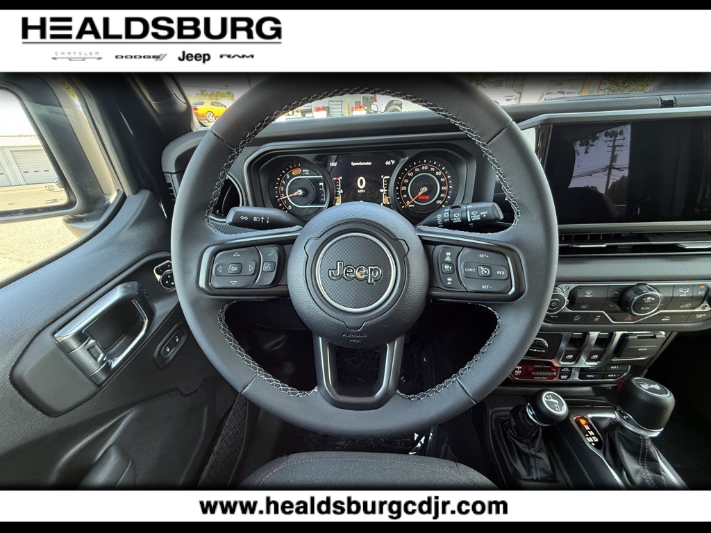 2025 Jeep Wrangler Rubicon photo 12