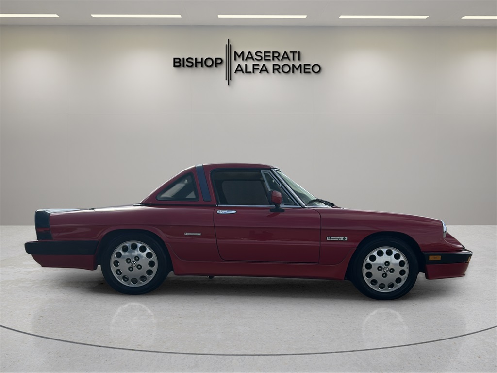 1989 Alfa Romeo Spider QUADRIFOGLIO photo 2