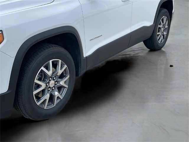 2023 Gmc Acadia SLT photo 40