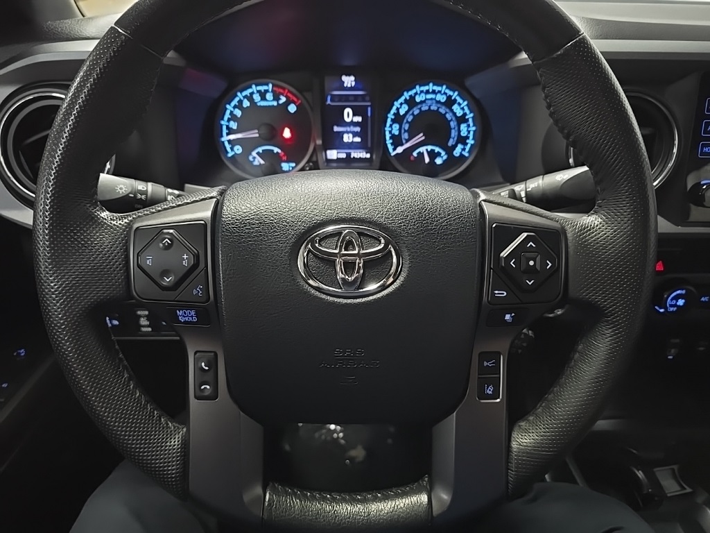 2019 Toyota Tacoma 4x4 TRD Double Cab photo 18