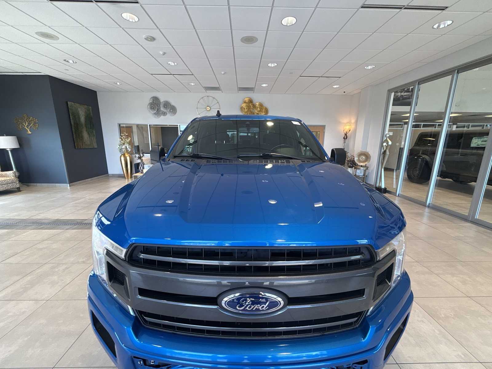 2019 Ford F-150 XLT photo 8