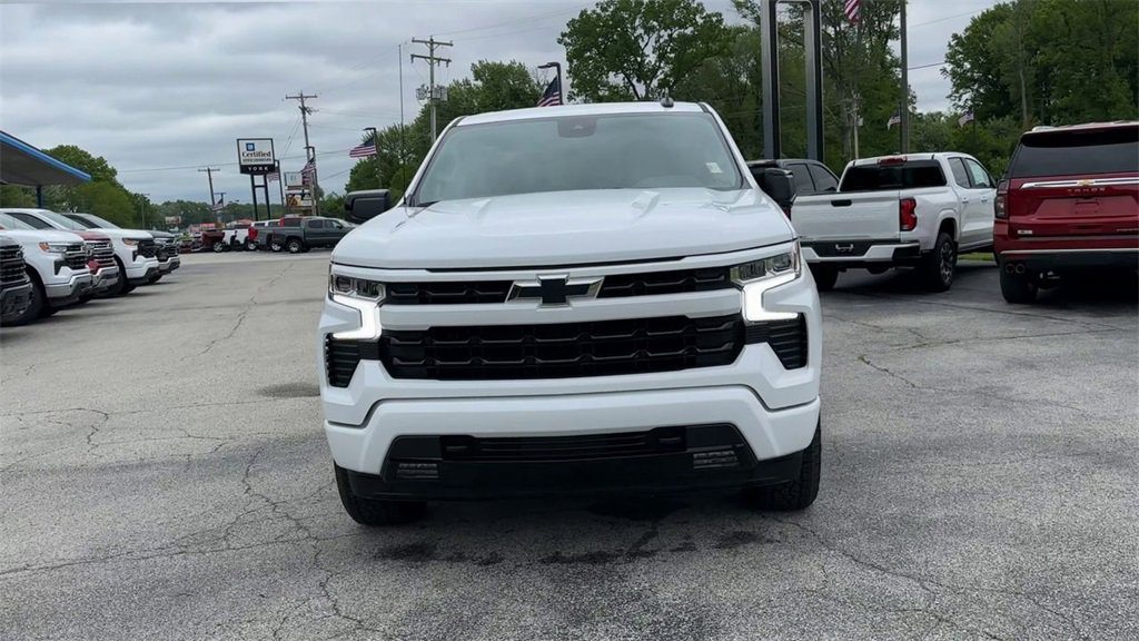 2025 Chevrolet Silverado 1500 RST photo 4